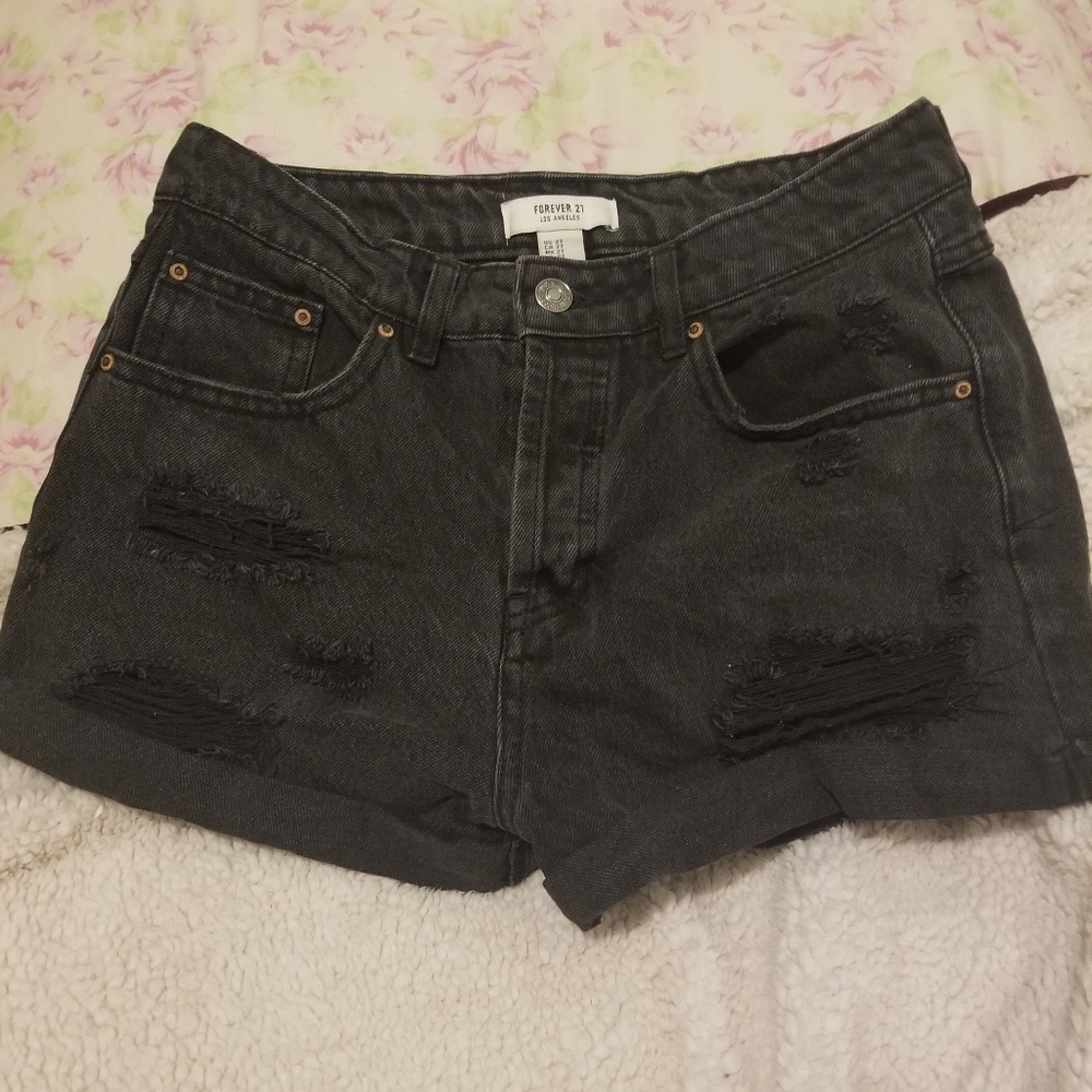 High waisted distressed black short shorts